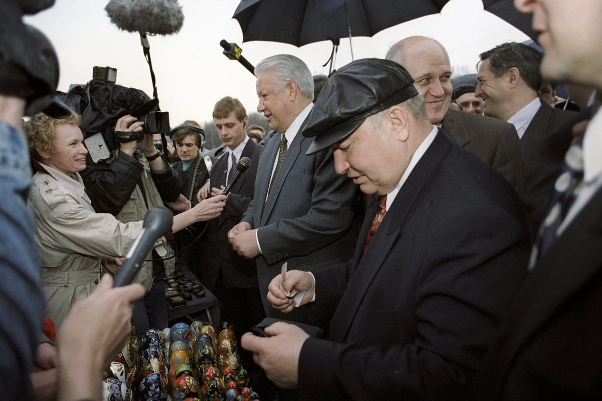 luzhkov and yeltsin 1996