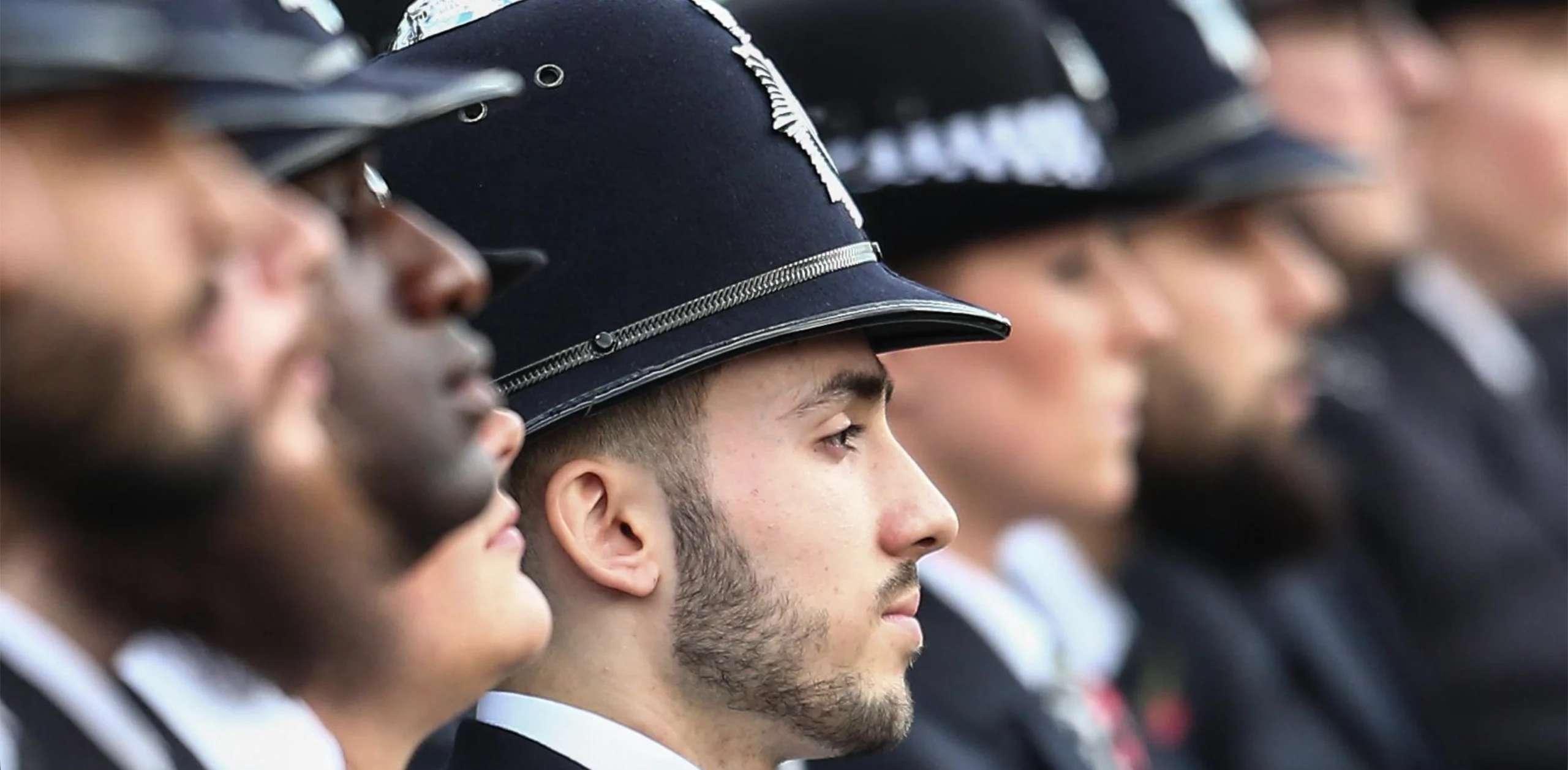 בריטניה יוזמת הקמת משטרה לאומית