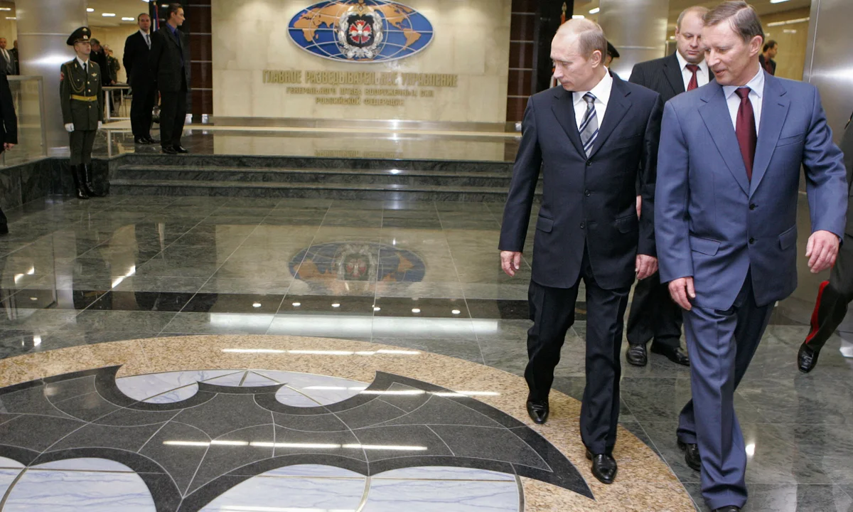 פוטין במטה מינהל הביון הראשי הצבאי במוסקבה