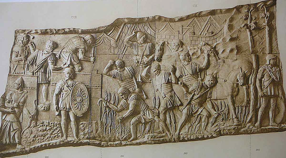 הפרומנטארי שהחלו כגובים ומפיצי תבואה מתוארים על עמוד טראיאנוס 113 לספירה
