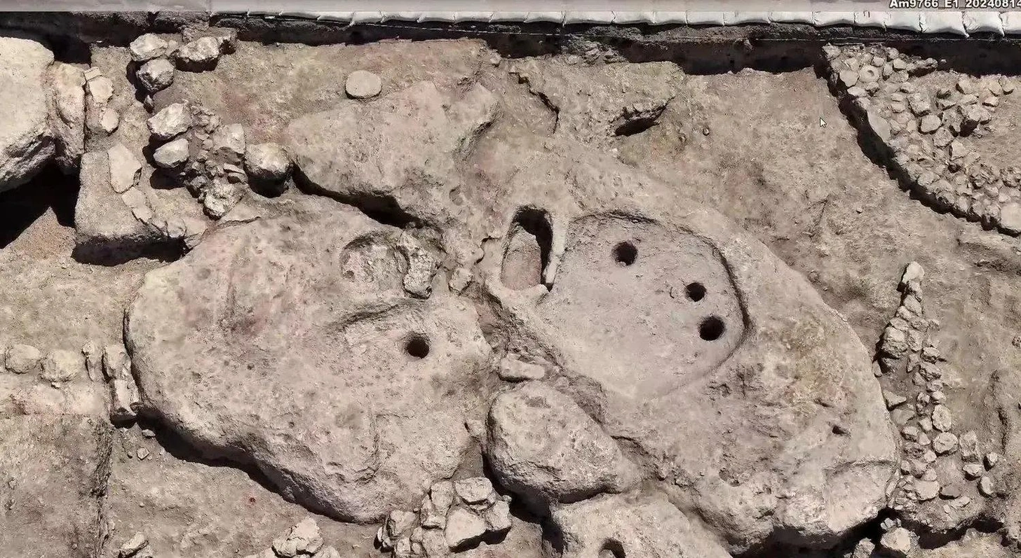 שרידי אחת מגיתות היין העתיקות בעולם. מקור: יעקוב שמידוב, רשות העתיקות.